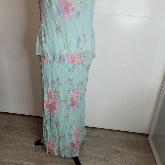 Maxi Skirt Set - Picture 2 of 15